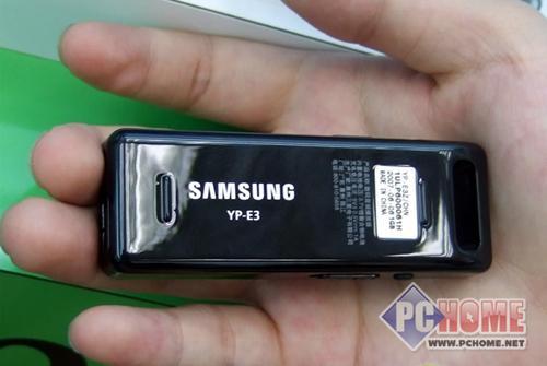 点击查看本文图片 三星 YP-E3(1GB) - 周一音频 一周热销MP3随身听强烈推荐