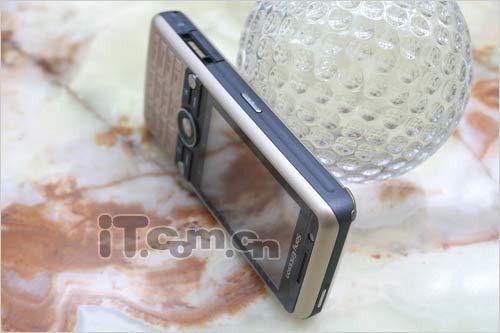 品鉴UIQ新血统 索尼爱立信G700全面评测