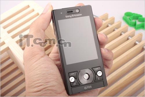 上网飙生活 索尼爱立信G705首发评测