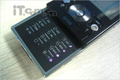 上网飙生活 索尼爱立信G705首发评测