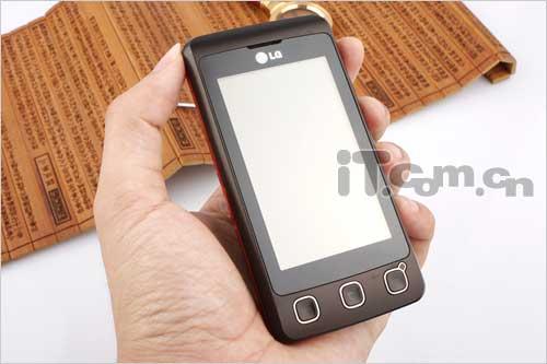 触控新风潮 3英寸触屏LG KP500全面测