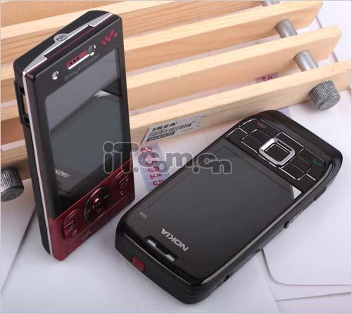 时尚对决 索尼爱立信W705激斗诺基亚E66