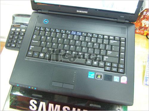 全家人五一的欢乐 15寸家庭影音本推荐