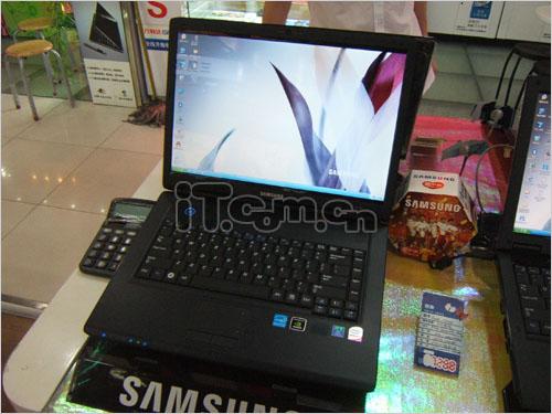 全家人五一的欢乐 15寸家庭影音本推荐