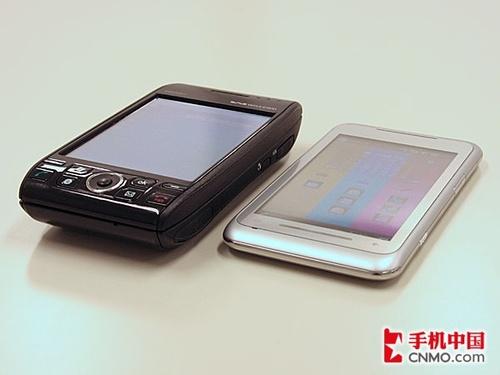 WVGA大屏1GHz处理器 东芝TG01多图赏析 