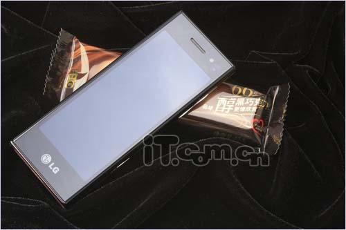 甜美秀丽俏佳人 LG BL40详尽评测