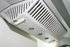 大角度倾斜 方太油烟机EC02卖场揭秘