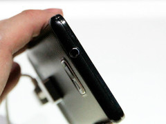 A9双核秒杀iPhone4 三星GALAXY SII暴跌 