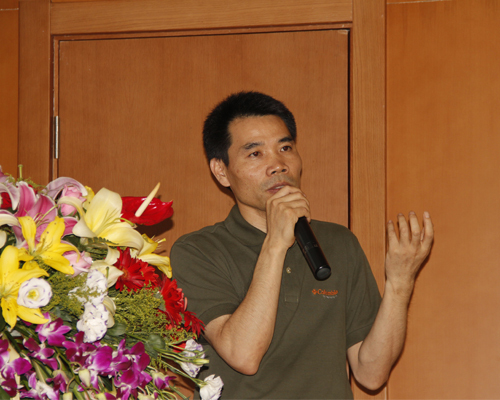 杨祉雄回答现场观众提出的问题