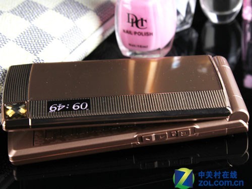 纯正日系智能翻盖机富士通f 022美图赏 手机新浪网