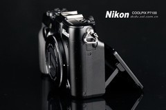 尼康 P7100 侧面图 