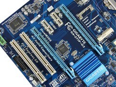 技嘉Z77/H77云测试 