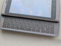 经典侧滑全键盘 OPPO Find X903不足2000 