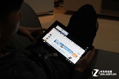 孰强孰弱？Surface Pro/MBA屏幕大PK 