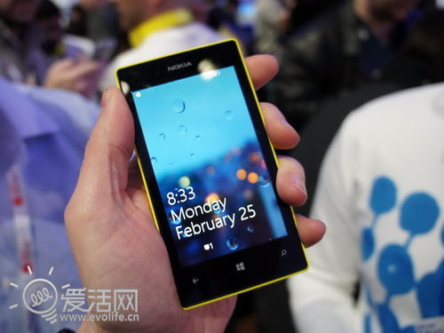 不负众望 Lumia 520称霸Windows Phone 8市场