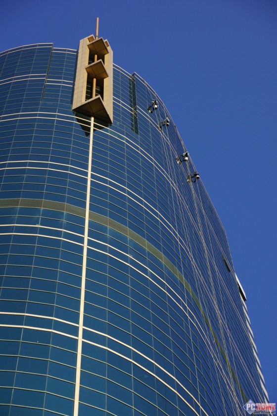 打造E卡口小三元 索尼16-70mm F4首测