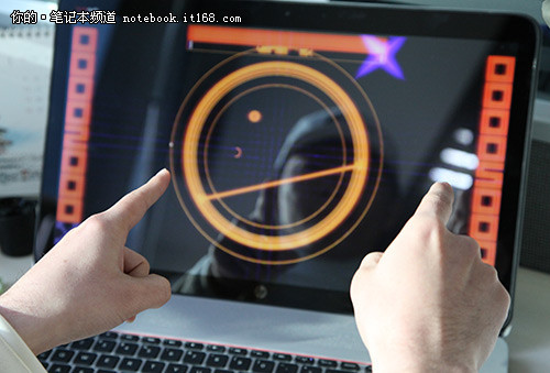 体验 HP ENVY 17 Leap Motion