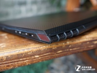 炫酷超跑风格 联想Y40-70AT-IFI热销 