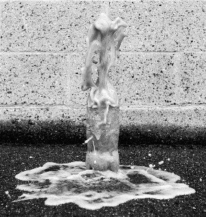 拿可乐当杀精剂，难道只是因为“喷灌”吗？Corsan Olivier/CFP图