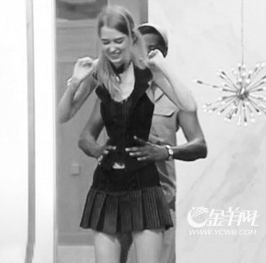 世上最纤细的腰：45厘米