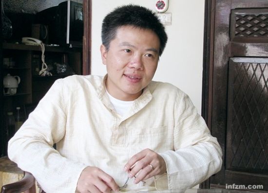 吴宝珠并没有通常人们所认为的那种天才的光芒，但他的思考很深入，是水滴石穿的类型