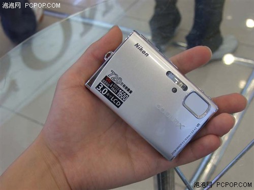 泥足深陷探尼康p5000价格混乱之内幕