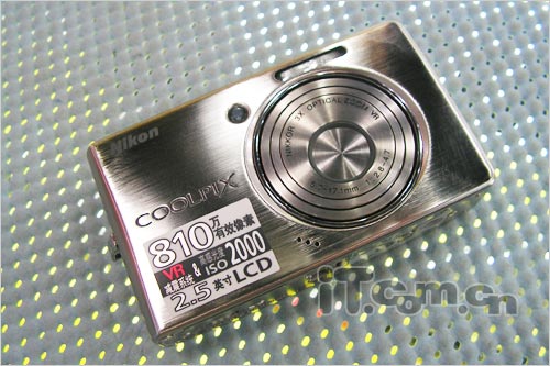 时尚最酷感尼康s510散发金属魅力