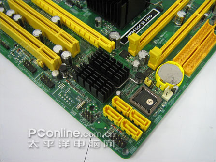 双敏up945gcm pro主板硬盘接口