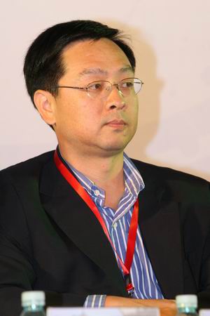 图文软银中国合伙人华平