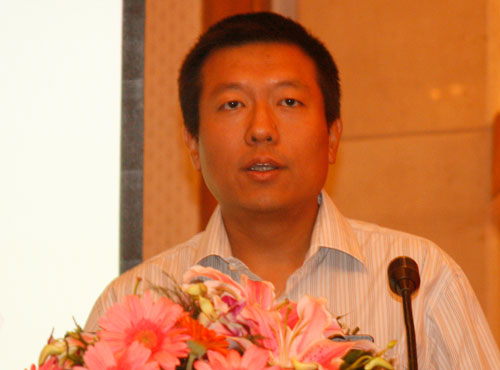 工信部软件服务信息服务业处处长尹洪涛(新浪科技 韩连巍摄)