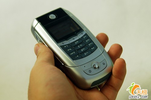 仅售1299元摩托罗拉经典智能机a780特价