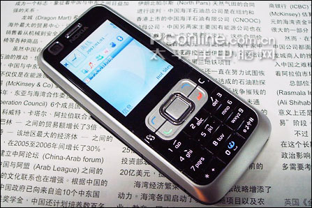 还是要跌价!诺基亚6120c跌破2000_手机_科技时代_新浪网