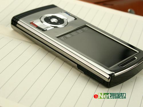 8mm超薄 波导商务手写滑盖v780评测(6)