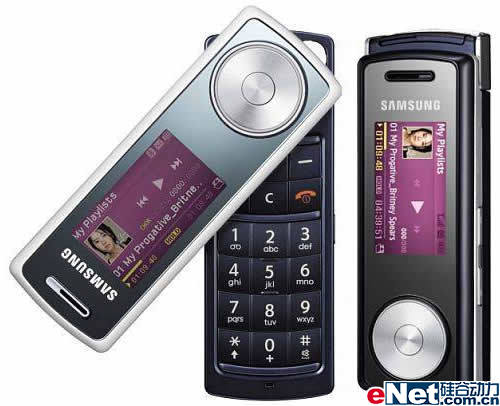 内外置存储 三星旋转音乐新机f210亮相_手机_科技时代_新浪网