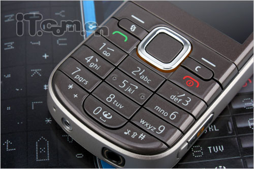 不被质疑 600mhz主频诺基亚6720c测试