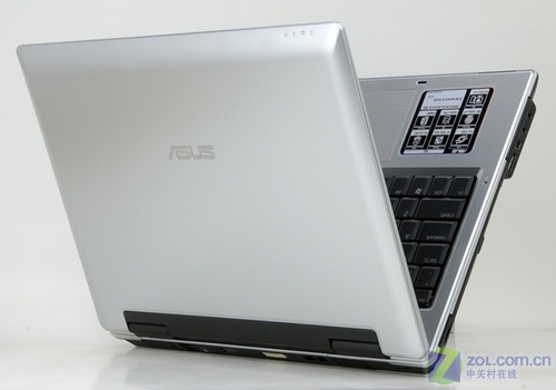 酷睿2配2400独显华硕a8sr迅驰4本上市