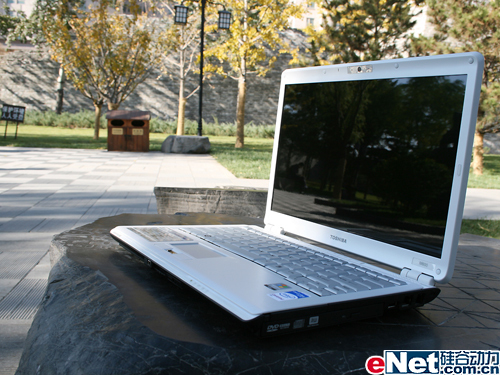 美人如玉镜如虹 东芝白色m600图展分享(2)