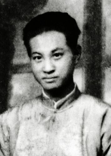 王诤同志的青年时代