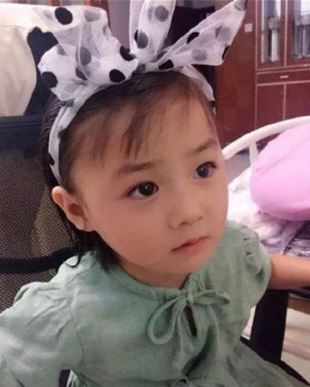 小萝莉一开始是这样的婉约风格