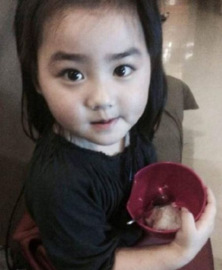 版本B的小萝莉让人眼前一亮