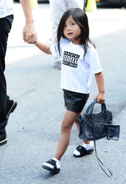 酷女孩Aila Wang