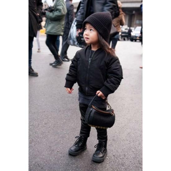 酷女孩Aila Wang