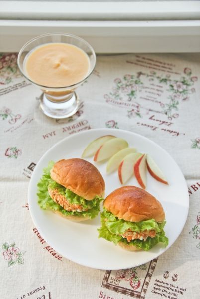 金枪鱼迷你汉堡套餐