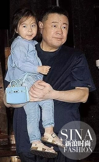 约瑟芬的粉蓝色Birkin Tiny