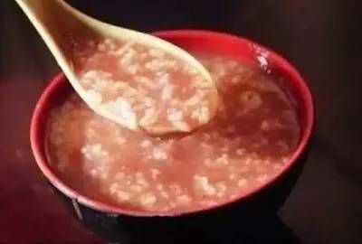 　仿瓷碗盛热水热油后甲醛超标