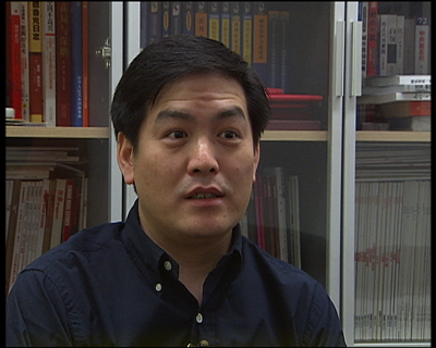 图片02：从1999年算起，十年来深圳市曾经发起过数次对违法违规建筑的处理，但都收效甚微，深圳社科院城市营运研究中心主任高海燕认为，从历史经验来看，除了提高效率，政府还应该提高政策执行的力度。