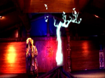 　　图1：西部追忆是一个充满魔幻色彩的表演项目。在这里，主人公可以凭空出现和消失，结合各种最先进的幻像技术，带你领略古老印第安世界的神奇景象，历史与未来交融，现实与虚幻重叠