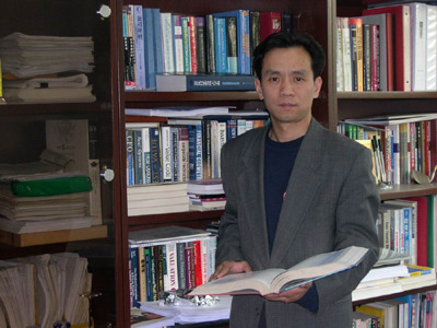 清华大学经管学院金融系教授 朱武祥 