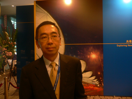 汇丰亚太区业务策略及经济顾问梁兆基强调，香港未来的定位很重要。(来源：新浪财经 鲁常悦 摄)