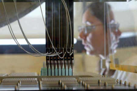 中国进口转基因大豆绝大部分都来源于孟山都。